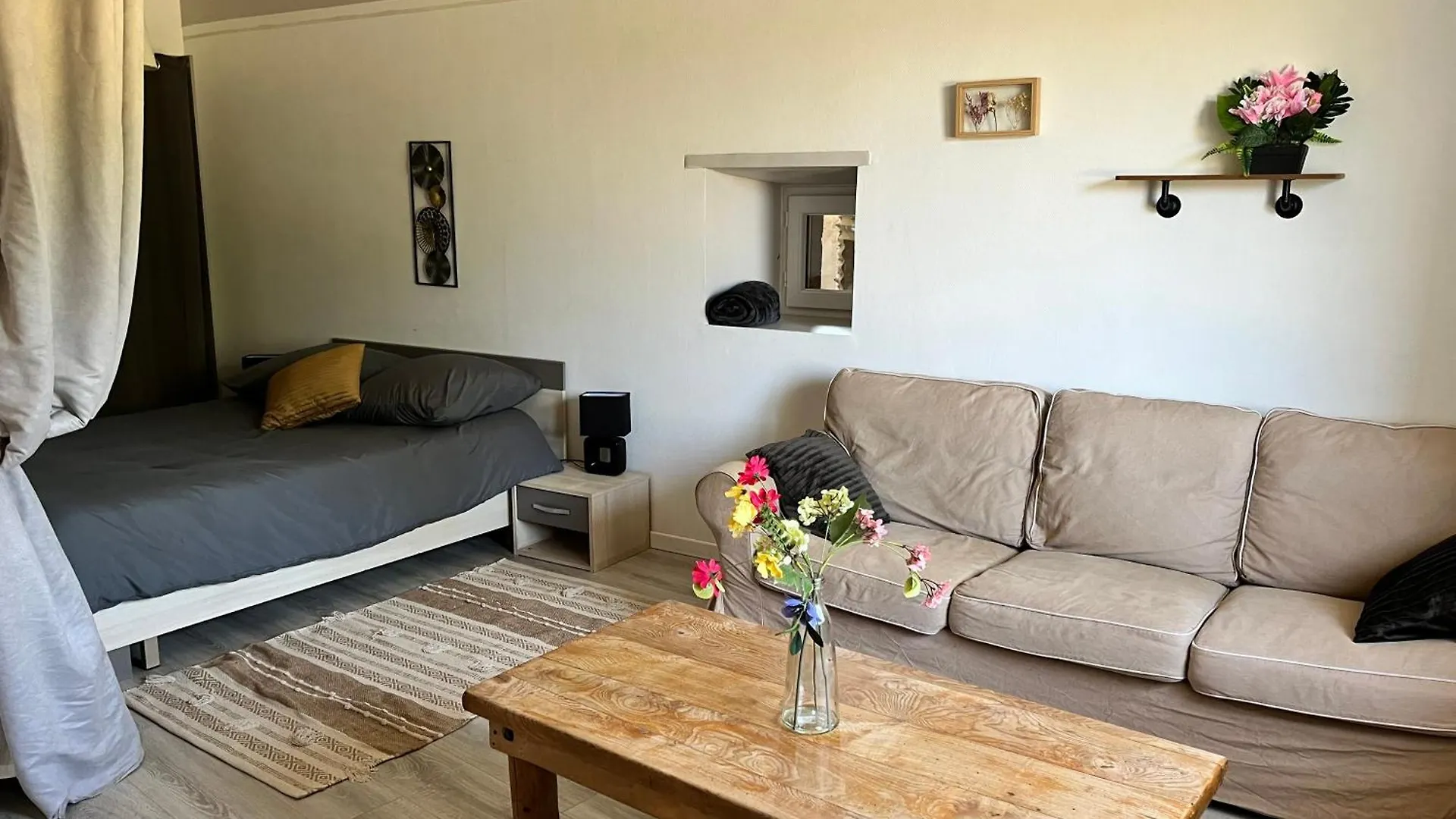 라레파라 La Ferme De Bournat 아파트 0*,